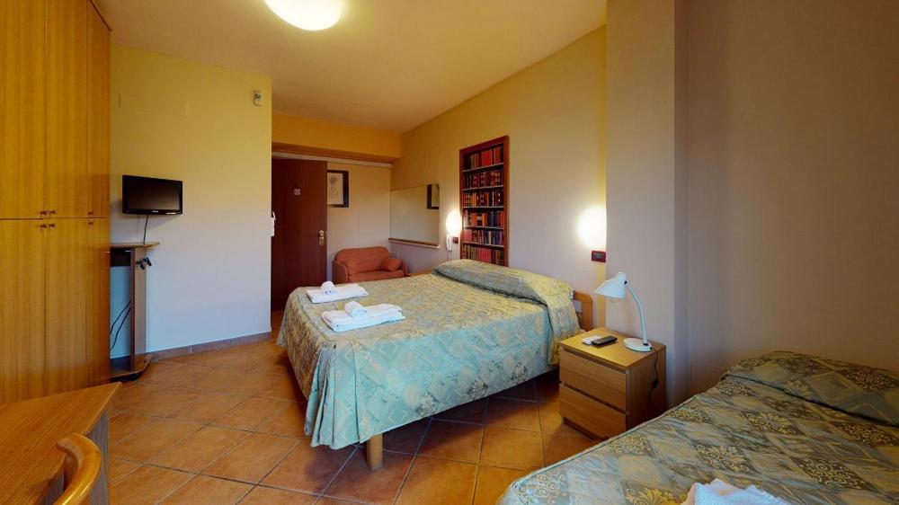 Hotel Residence Mirafiori 로아노 외부 사진