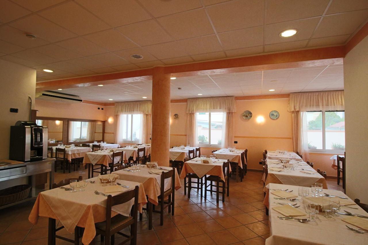 Hotel Residence Mirafiori 로아노 외부 사진